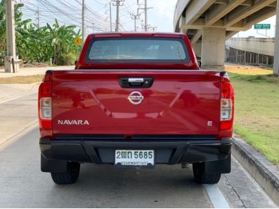 2019 Nissan NP 300 Navara 2.5 KING CAB Calibre E Black Edition Pickup รูปที่ 5